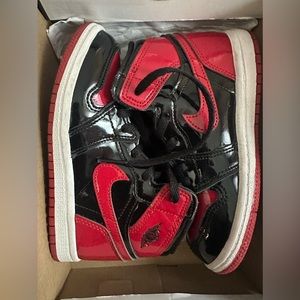 AIR JORDAN 1 PATENT LEATHER 10c used